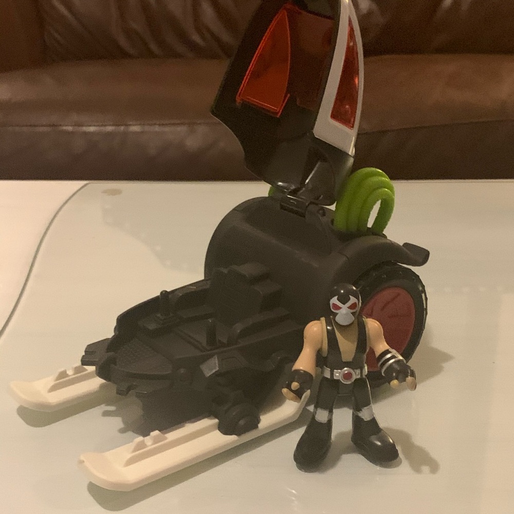 Batman Villain + vehicle - Lowest Price!